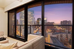 1201 Yale Pl, Minneapolis, MN 55403 - Photo 1