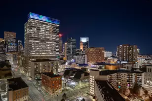 1201 Yale Pl, Minneapolis, MN 55403 - Photo 2