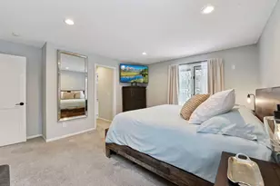 16120 Rosemary Ln, Minnetonka, MN 55391 - Photo 16