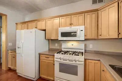 2755 Faulkner Drive, Chaska, MN 55318 - Photo 12