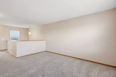 4580 Blaylock Circle, Inver Grove Heights, MN 55076 - Photo 14