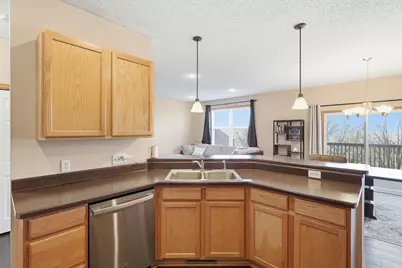 4580 Blaylock Circle, Inver Grove Heights, MN 55076 - Photo 6