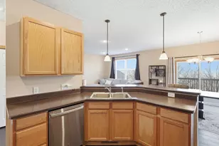 4580 Blaylock Cir, Inver Grove Heights, MN 55076 - Photo 6