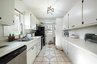 7267 Cleve Ave E, Inver Grove Heights, MN 55076 - Photo 6