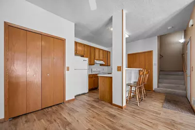 15554 Garnet Way, Apple Valley, MN 55124 - Photo 36