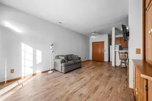 15554 Garnet Way, Apple Valley, MN 55124 - Photo 24