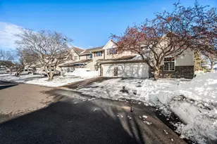 15554 Garnet Way, Apple Valley, MN 55124 - Photo 12