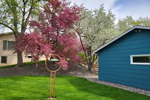 8400 27th Pl N, New Hope, MN 55427 - Photo 42