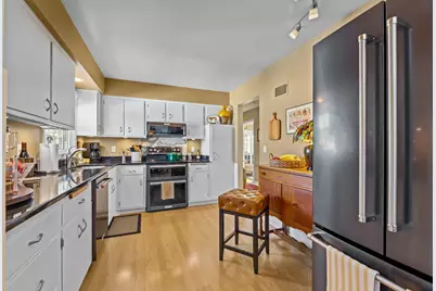 8400 27th Place N, New Hope, MN 55427 - Photo 16