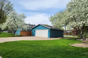 8400 27th Pl N, New Hope, MN 55427 - Photo 40