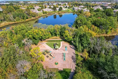 9900 55th Avenue N #8, Plymouth, MN 55442 - Photo 24