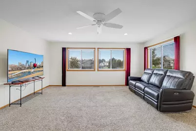 9900 55th Avenue N #8, Plymouth, MN 55442 - Photo 12