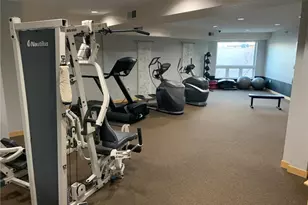 2600 University Ave SE, Minneapolis, MN 55414 - Photo 2