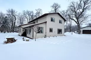 11096 Co Hwy 17, Detroit Lakes, MN 56501 - Photo 2