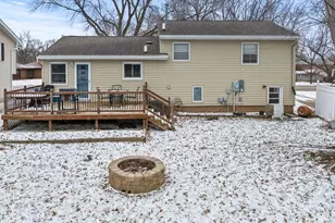 215 N Hill St, Marshall, MN 56258 - Photo 4