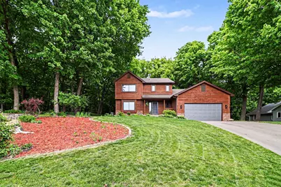 2714 Shadow Wood Court, Chaska, MN 55318 - Photo 2