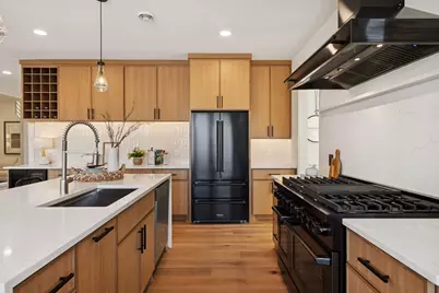 6136 Oaklawn Avenue, Edina, MN 55424 - Photo 16