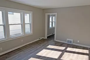 4331 James Ave N, Minneapolis, MN 55412 - Photo 6