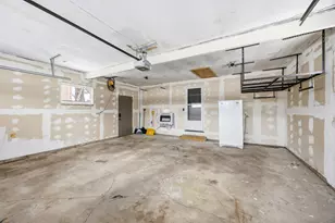 756 Maple St NE, Hutchinson, MN 55350 - Photo 30