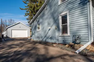 522 6th St W, Hastings, MN 55033 - Photo 4