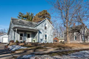 522 6th St W, Hastings, MN 55033 - Photo 2