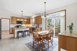 3420 N View Bay, Woodbury, MN 55125 - Photo 10