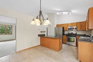 13530 Parkwood Dr, Burnsville, MN 55337 - Photo 6