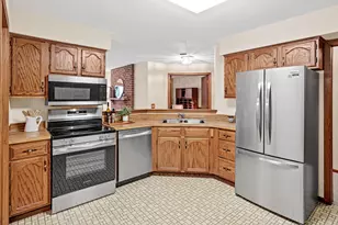 3000 St Albans Mill Rd, Hopkins, MN 55305 - Photo 10