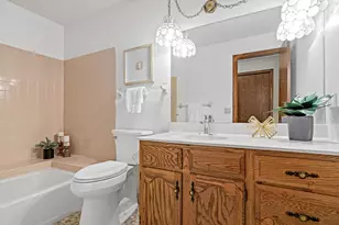 3000 St Albans Mill Rd, Hopkins, MN 55305 - Photo 24