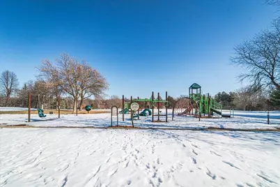 10326 Balsam Lane, Eden Prairie, MN 55347 - Photo 32