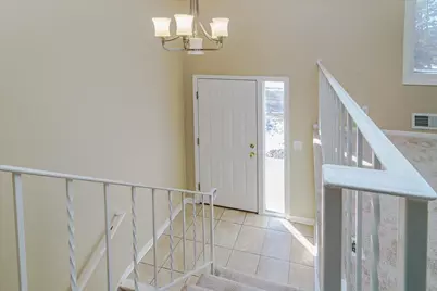 10326 Balsam Lane, Eden Prairie, MN 55347 - Photo 6