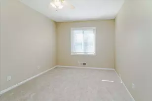 10326 Balsam Ln, Eden Prairie, MN 55347 - Photo 20