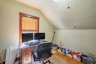 2123 8th St, Eau Claire, WI 54703 - Photo 20