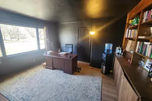 607 4th Ave SE, Pipestone, MN 56164 - Photo 22