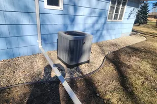 607 4th Ave SE, Pipestone, MN 56164 - Photo 4