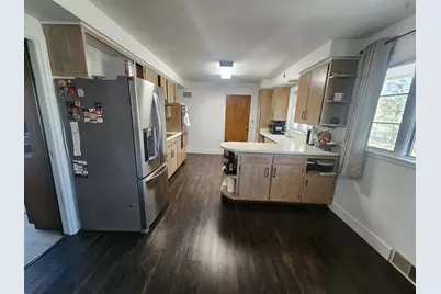 607 4th Avenue SE, Pipestone, MN 56164 - Photo 16