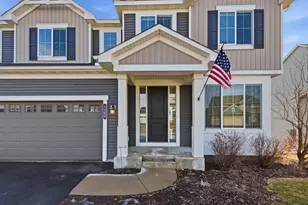 1409 Copper Hills Dr, Carver, MN 55315 - Photo 4