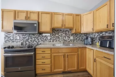 5284 49th Avenue S, Fargo, ND 58104 - Photo 8