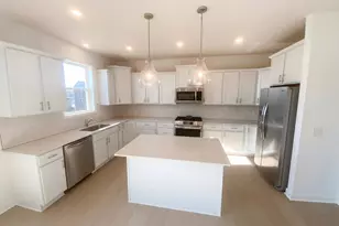 20333 Gadget Cir, Lakeville, MN 55044 - Photo 2