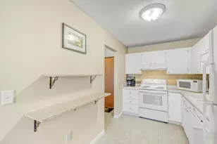 7600 157th St W, Apple Valley, MN 55124 - Photo 4