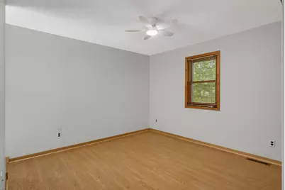 8635 Oakland Avenue S, Bloomington, MN 55420 - Photo 12
