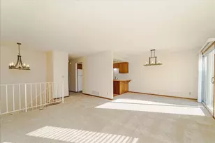 10390 Juniper Ln, Eden Prairie, MN 55347 - Photo 10