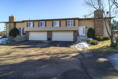 10390 Juniper Lane, Eden Prairie, MN 55347 - Photo 6