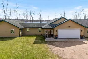 31487 Malbay Rd, Cohasset, MN 55721 - Photo 2