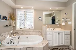 907 Mellwood Ave, Duluth, MN 55804 - Photo 20