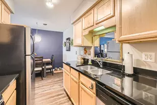 2727 W 43rd St, Minneapolis, MN 55410 - Photo 12