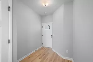 10318 Birchwood Cir, Victoria, MN 55318 - Photo 4