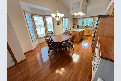 14326 Peninsula Point Drive, Savage, MN 55378 - Photo 8