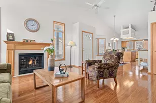 14326 Peninsula Point Dr, Savage, MN 55378 - Photo 10