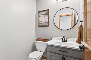 4119 Thornhill Ln, Vadnais Heights, MN 55127 - Photo 12